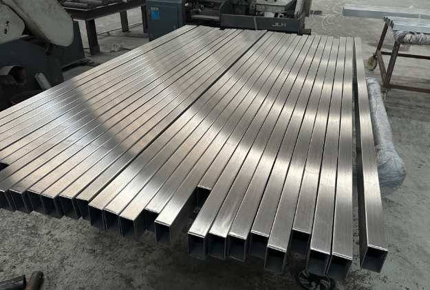 新乡不锈钢方管